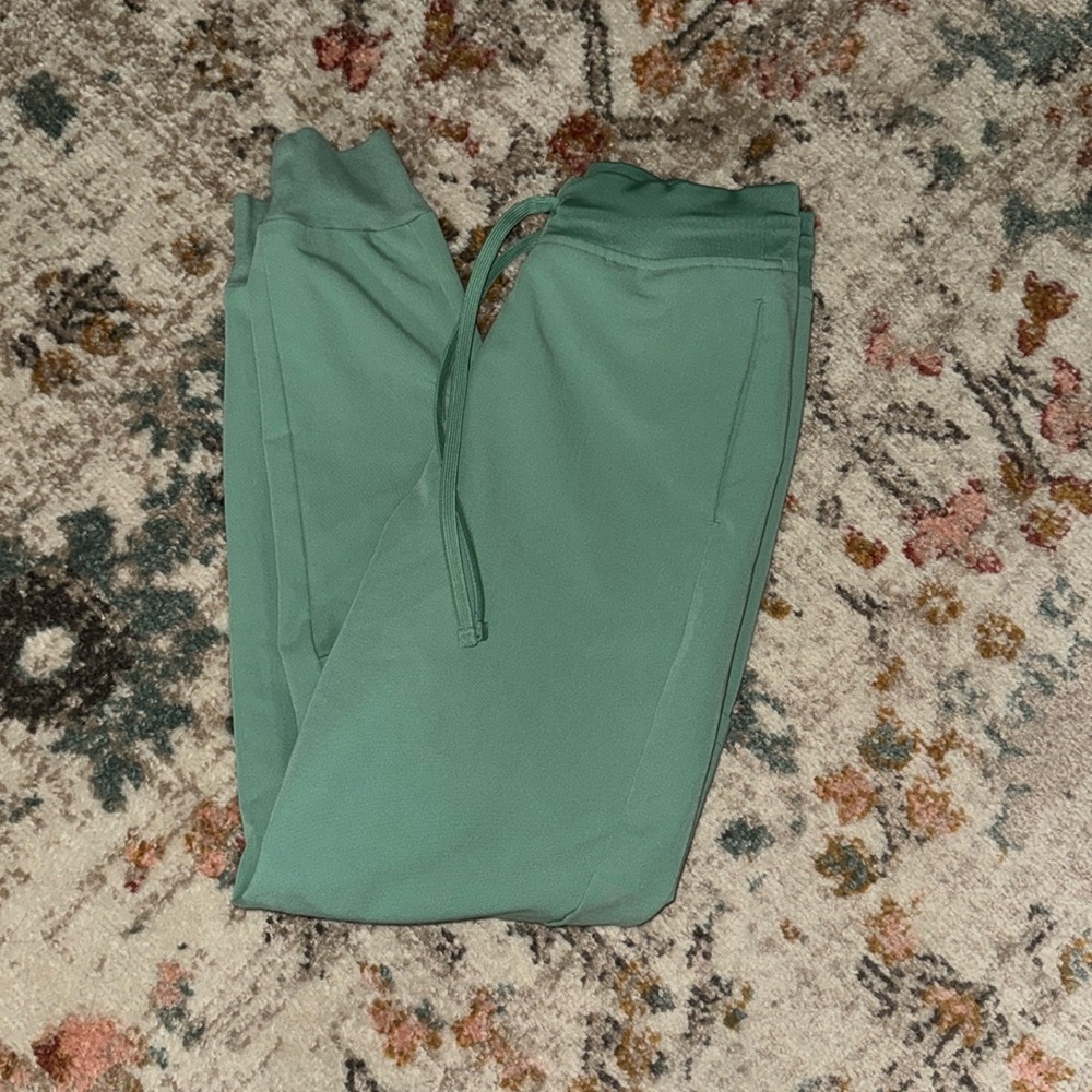 Mandala Jogger Scrubs- XXS